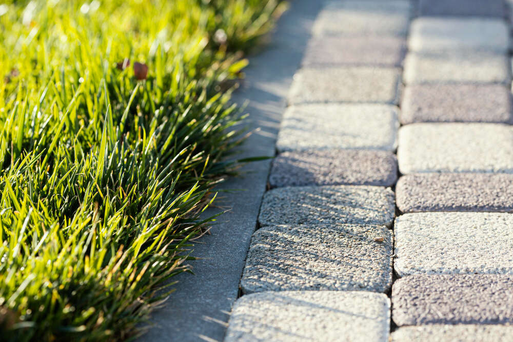 Pavé en pierres reconstituées